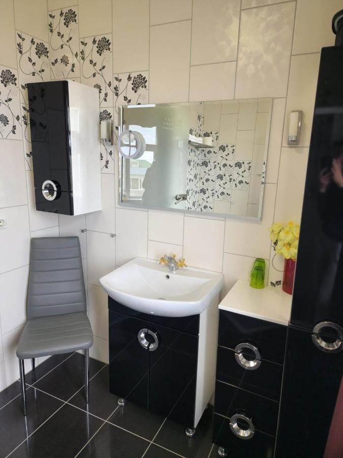 Kiljan Apartments & Rooms Blonduos Eksteriør billede